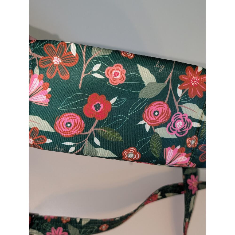 Lug Scamper Crossbody Bag Everglade Floral Flowers Lightweight - Picture 5 of 6